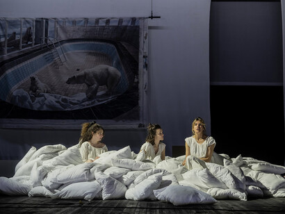 Dolorosa, trois anniversaires ratés. Avec l'aimable autorisation du Théâtre Le Quai