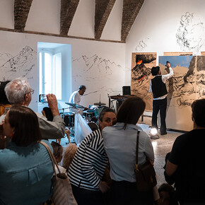 Nikhil Chopra and Uriel Barthélémi, Embers / Braci, performance view. Courtesy of Galleria Continua