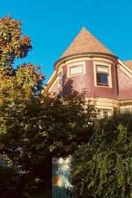 Historic Hawkins-Agnew House © Photo by John Macanas