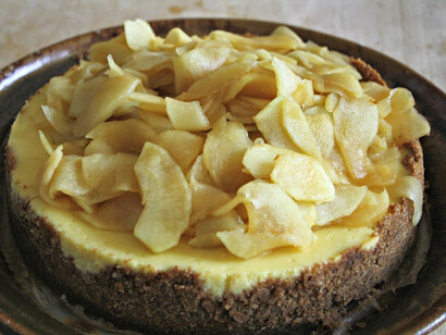 Caramel Apple Cheesecake © Emily Ferris