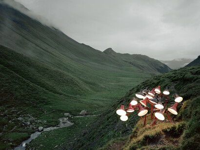Rune Guneriussen, Globe clustered confluence, 2013, 100 x 145 cm, digital c-print/aluminium