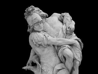 Roma discende dall’eroe troiano Enea, da un uomo che vide la sua città distrutta da quell’astuzia diabolica di Odisseo