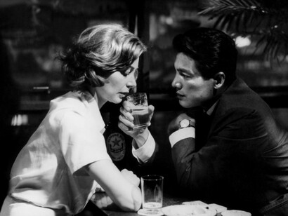 Emmanuelle Riva in "Hiroshima mon amour"