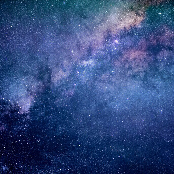 La consapevolezza dell’alterità di quanto accade rispetto alle capacità di comprensione umana si va facendo strada