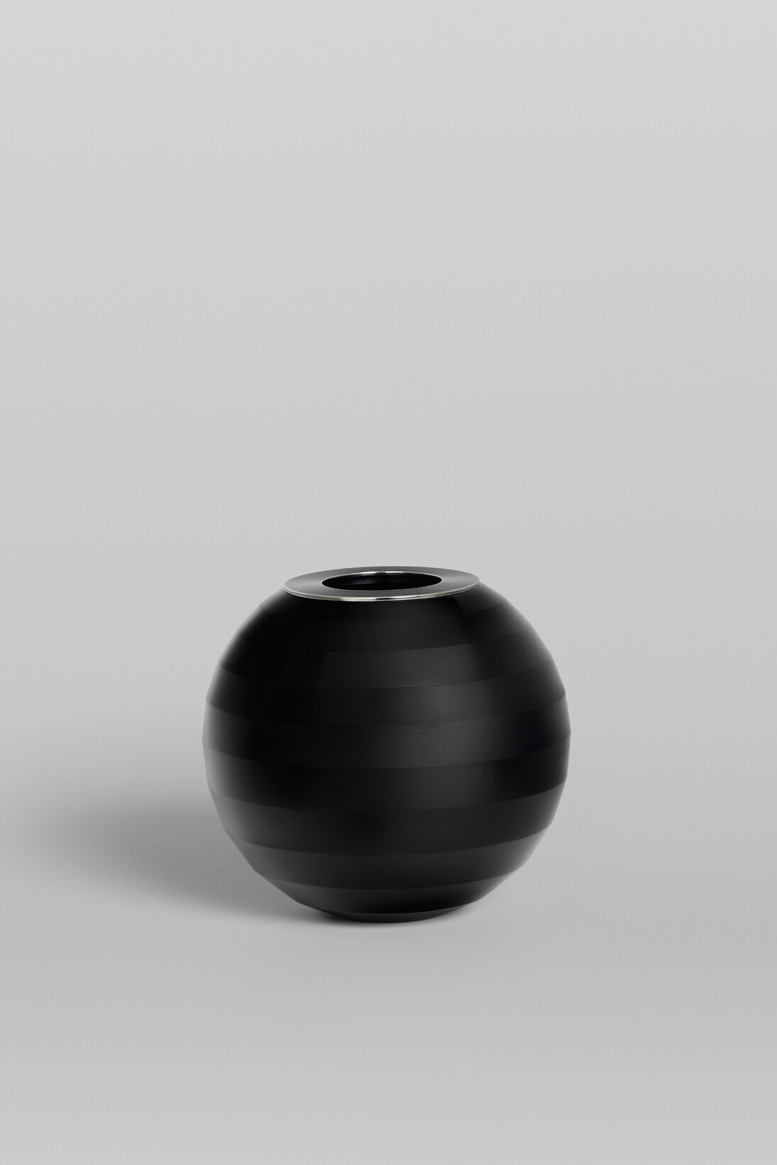 Anna Dickinson, Small Black Sphere with Silver, engine turned rim, 2015, 12.5 x 13