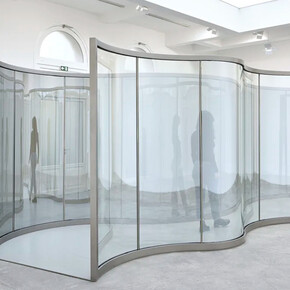 Dan Graham. Courtesy of Galerie Marian Goodman