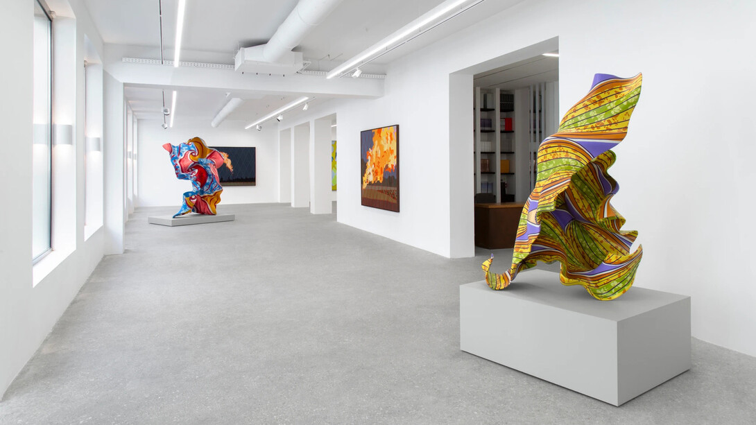 Yinka Shonibare, The wind, the Earth and the fire, exhibition view. Courtesy of Kamel Mennour Gallery