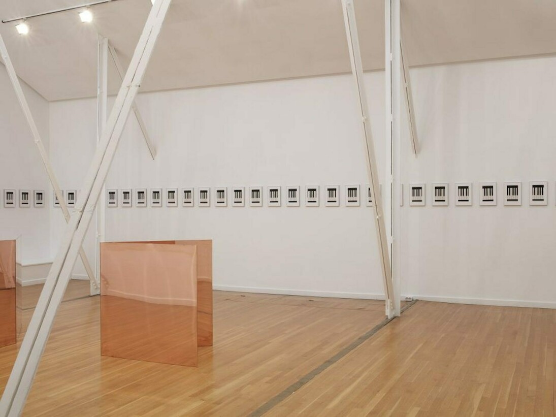 Adrian Sauer, Exhibition view. Courtesy of Galeria Helga de Alvear