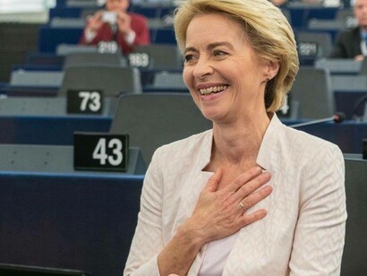 The president of the European Commission, Ursula von der Leyen being interviewed by reporters in Dublin, Ireland