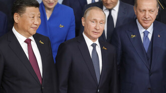 Los líderes de China, Rusia y Turquía: Xi Jinping, Vladímir Putin y Recep Erdogan