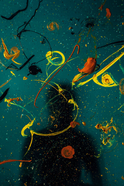 La creatividad, como parte integrante del abordaje psicoterapéutico, no solo afronta los síntomas del trastorno, sino que nos permite emanciparnos de los recuerdos que perturban la mente y el equilibrio nervioso