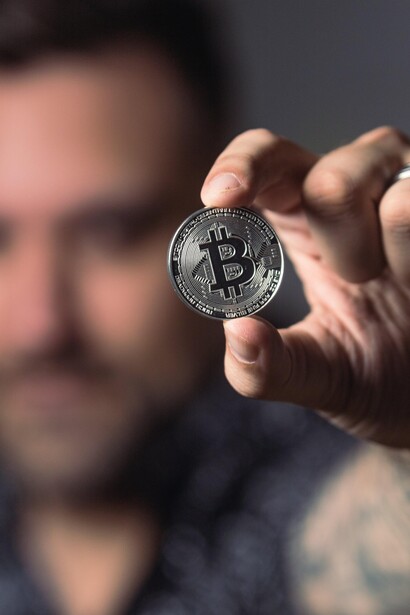 A moeda física de bitcoin não existe e é apenas ilustrativa