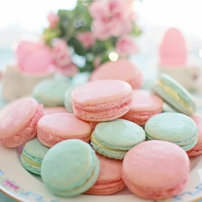 Dei macarones colorati, tipico dolcetto francese