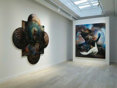 Hugo Wilson, Rape of Europa, Exhibition view. Courtesy of Parafin