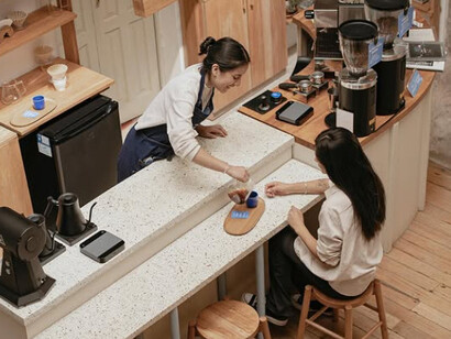 Desde un mate de coca ofrecido con empatía hasta una galleta inolvidable, cada detalle en Florencia y Fortunata hace que uno se sienta bienvenido y parte de una historia más grande