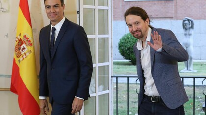 Pedro Sánchez y Pablo Iglesias en La Moncloa para la firma del Acuerdo de Presupuestos entre PSOE y Podemos
