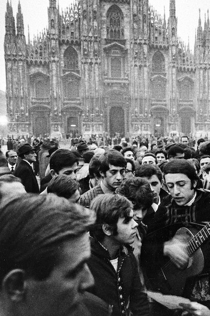 Milano 1968. Foto di Gianni Berengo Gardin esposta al CMC nel 2005