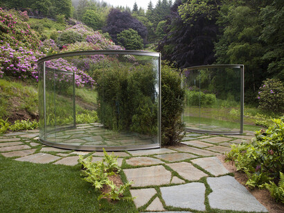 Dan Graham, Two Way Mirror Hedge Arabesque, 2014, Trivero(BI), Fondazione Zegna, photo Fondazione Zegna, Giovanna Silva