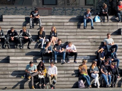 Lo spazio pubblico è diventato inutilizzabile