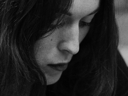 Jonathan Martin
Runes Frise, 2017
Film 16 mm, transfert digital
Produit avec le soutien du Frac Île-de-France
Courtesy de l’artiste