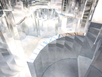 Es Devlin; Laberinto de espejos, 2016, instalación