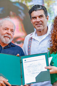 President of the Republic, Luiz Inácio Lula da Silva, during the ceremony announcing the holding of COP 30 in the city of Belém, in 2025, and signing the service order to begin construction of Porto Futuro II. Belém, Brazil