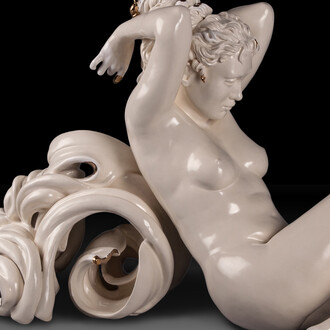 Christyl Boger, Day and Night, 2008, Glazed white earthenware and gold luster. Courtesy of John Burgoon.