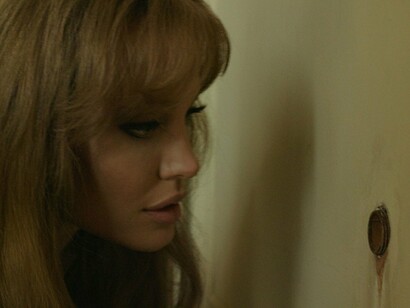 Imagen de la película "Frente al mar", dirigida por Angelina Jolie