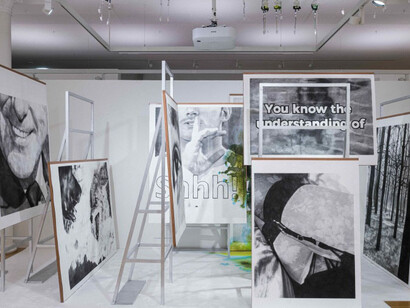 Divers artistes, La forêt. Solitudes et solidarités, vue d’exposition. Courtoisie de Cercle Cité