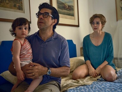 Pierfrancesco Favino e Kasia Smutniak in una scena del film. La vita apparentemente calma e intrecciata di uomo sensibile, poco passionale