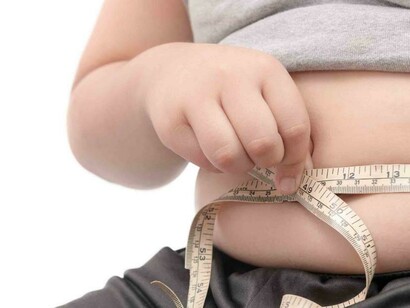 Parents tend to overstuff their children with just any food