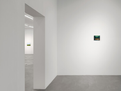 Karen Kilimnik, Exhibition view. Courtesy of Galerie Eva Presenhuber