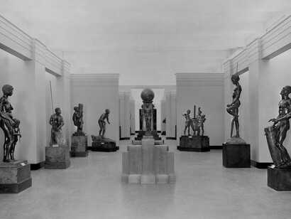 Looking at Ourselves. Courtesy of Field Museum