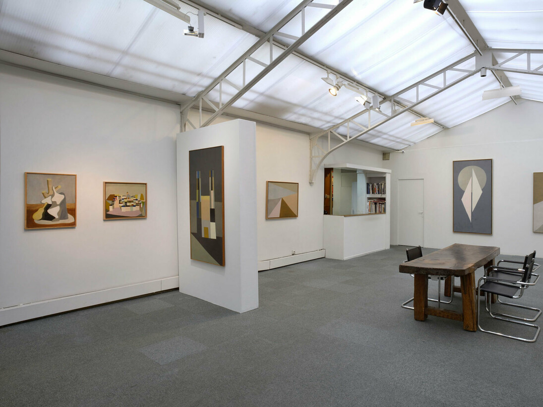 Vera Pagava, Corps Célestes, Exhibition view. Courtesy of Jeanne Bucher Jaeger 