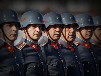 Miembros del Ejército Nacional de Chile en un acto oficial en Santiago de Chile