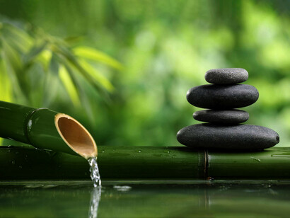 Yoga significa letteralmente “unione” o “congiunzione”, intesa anche come unità dell’uomo con la sua parte divina