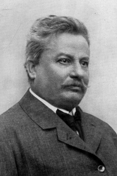Un ritratto di Pascoli
