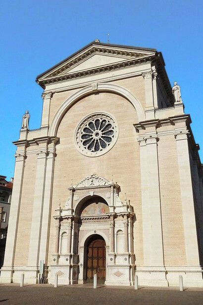 La chiesa di Santa Maria Maggiore a Trento, Italia