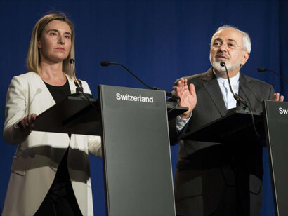 Federica Mogherini, alta representante de la Unión para Asuntos Exteriores y Política de Seguridad, y Mohamad Zarif, ministro iraní de Asuntos Exteriores