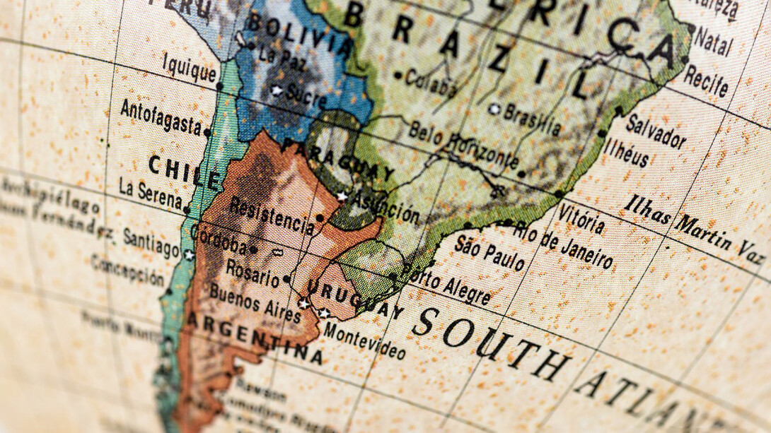 La política exterior del segundo mandato de Trump busca reordenar el sistema internacional mediante una combinación de presión militar, alianzas selectivas y acciones unilaterales