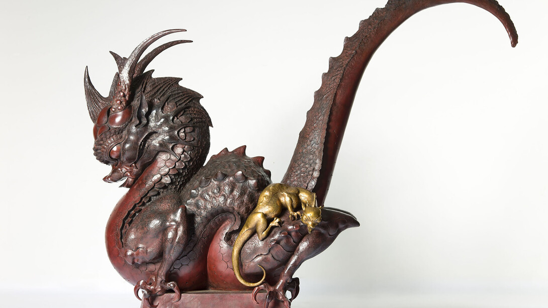 Dashi Namdakov, Golden Dragon, Bronze, 270 х 332 х 125 cm, Image © Peter Mallet
