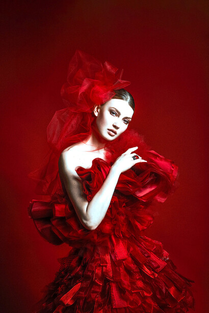 Lindsay Adler; Serie de fotografías de moda en rojo