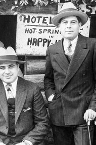 Al Capone con «asociados» en Hot Springs, Arkansas. Foto: Sheldon Carpenter/Witherell’s Inc