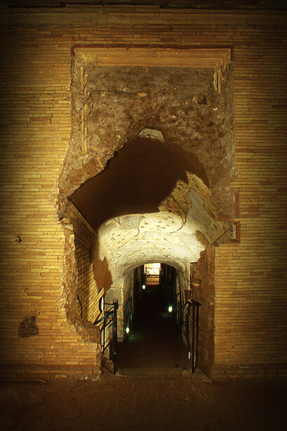 Hipogeo Domitilla entrada Hipogeo de Flavi (Roma, Italia)