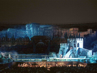 Opera Festival all’Arena di Verona, edizione passata, vista dello spettacolo. Per gentile concessione dell’Arena di Verona. Foto di Brenzoni 