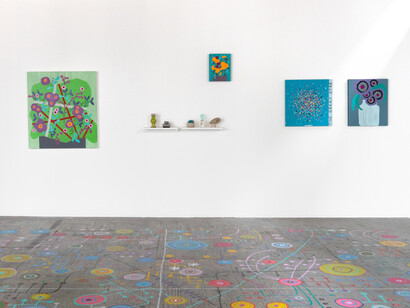 Tucker Nichols, Mostly everything, exhibition view. Courtesy of Gallery 16
