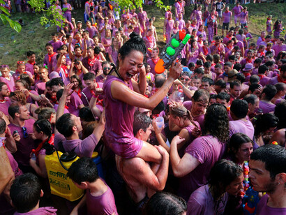 Every summer a very eccentric battle takes place in Haro: Batalla de Vino