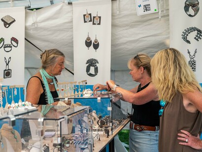 Geneva Arts Fair, past edition, exhibition view. Courtesy of Geneva Arts Fair 