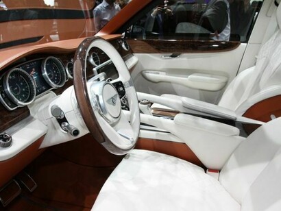Intérieur du Bentley EXP 9 F concept