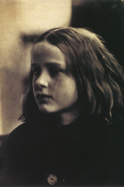 Retratos Rotos. Inquietudes de la juventud